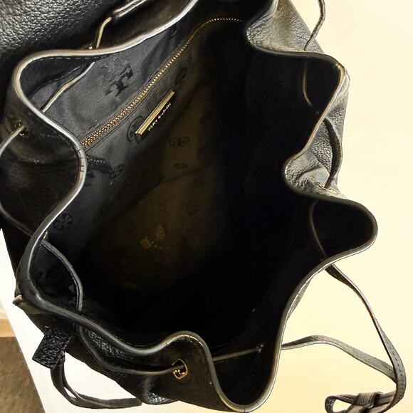 Tory Burch Brody Pebbled Leather Black Backpack Drawstring main image 5